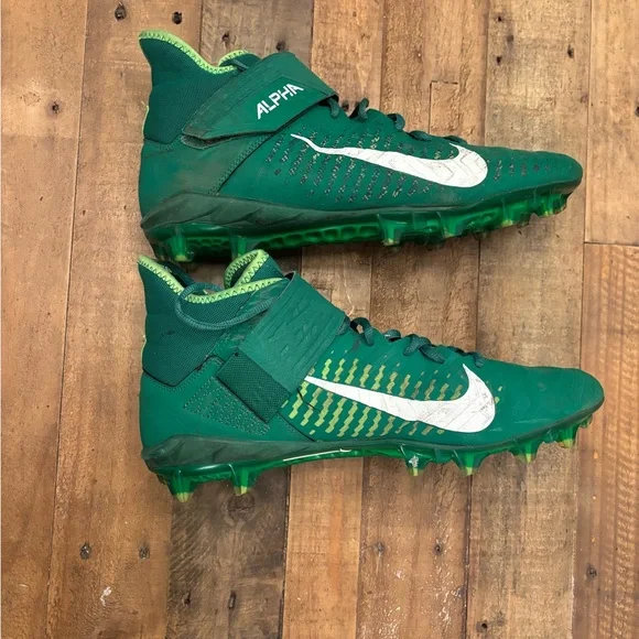 Nike
Alpha Menace Pro 2 Mid cleats - Picture 7 of 9